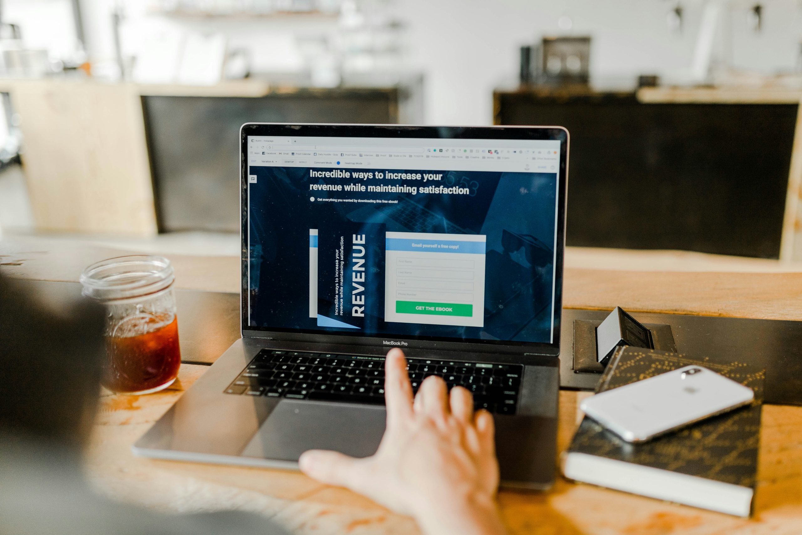Add an “Affiliate Disclaimer” Widget to Your Blog Posts [Kadence]